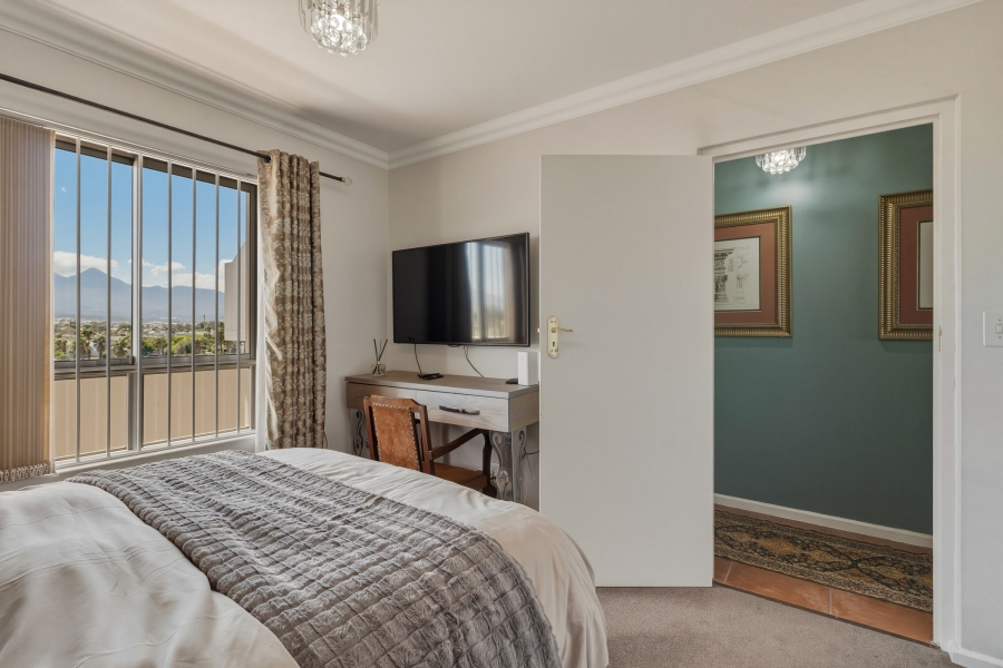 1 Bedroom Property for Sale in Greenways Golf Estate Western Cape
